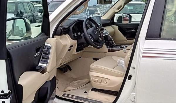 Toyota Land Cruiser Toyota Land Cruiser 300 SERIES 4.0L 4WD 5 DOOR