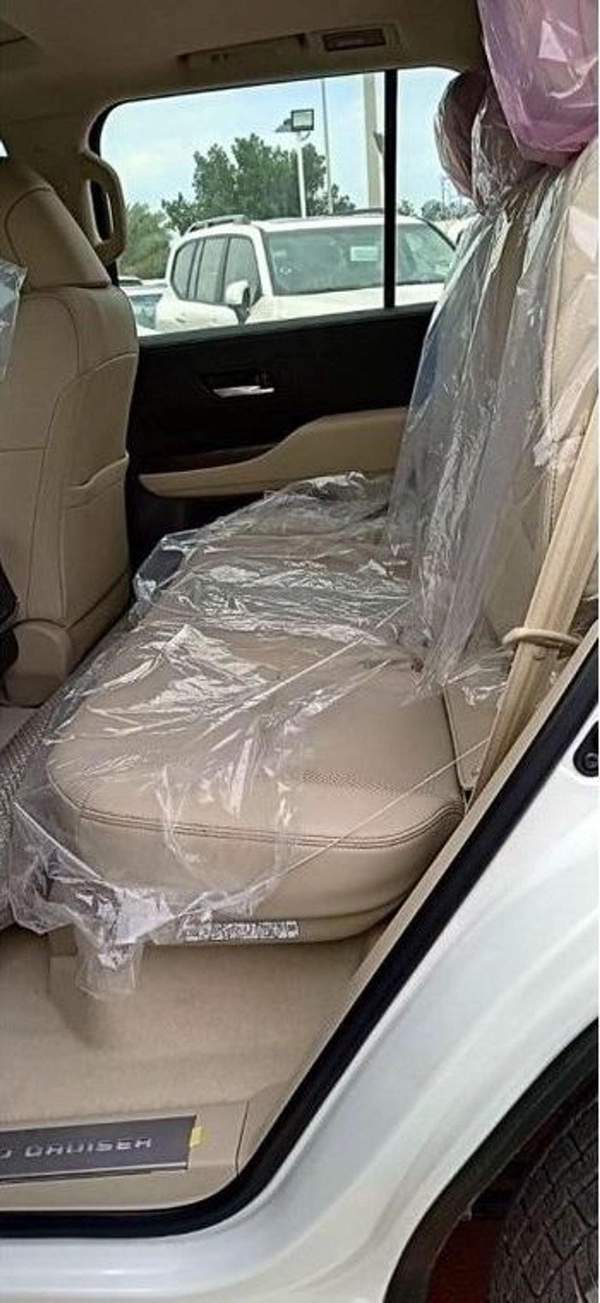 Toyota Land Cruiser Toyota Land Cruiser 300 SERIES 4.0L 4WD 5 DOOR