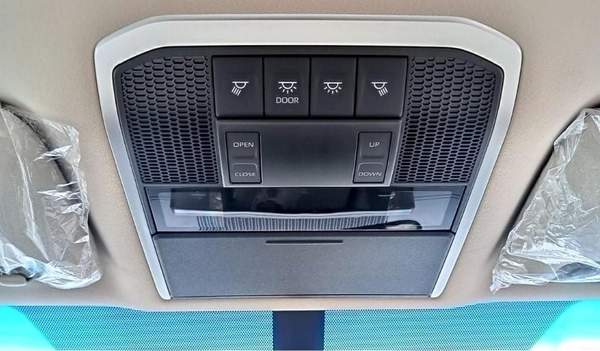 Toyota Land Cruiser Toyota Land Cruiser 300 SERIES 4.0L 4WD 5 DOOR