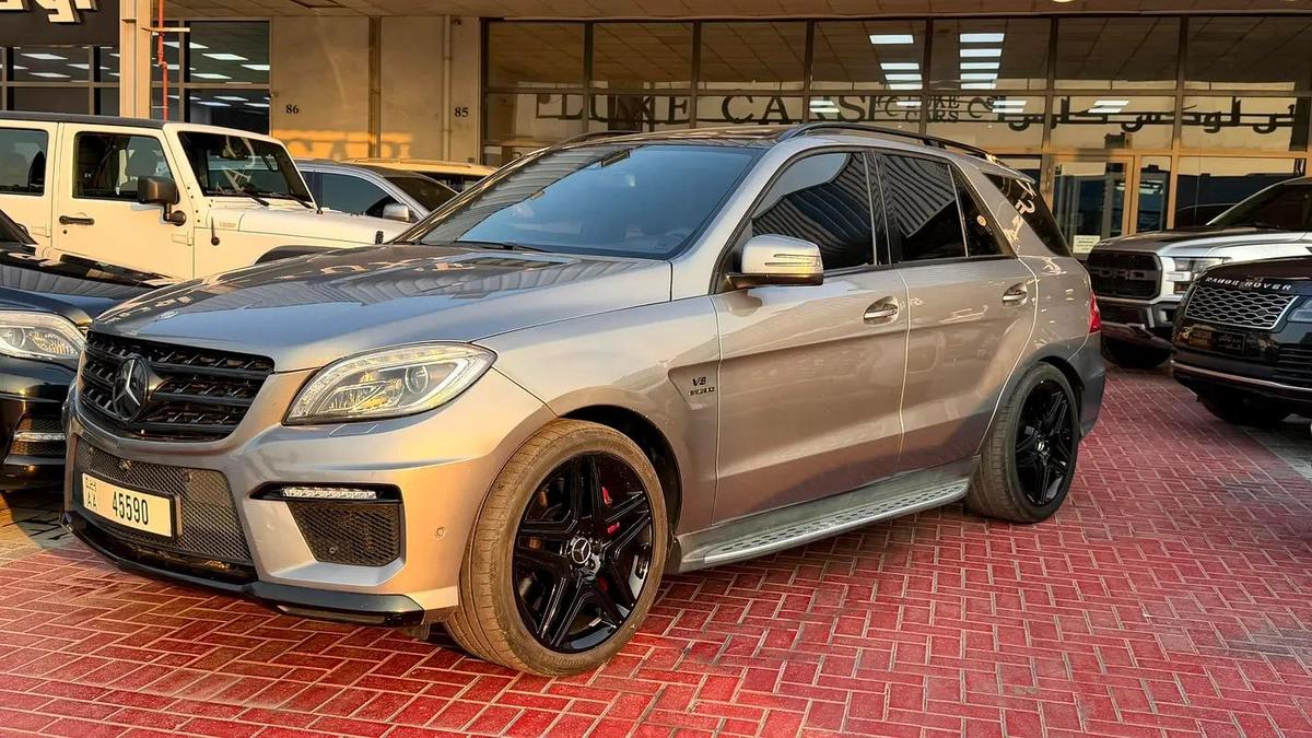 Mercedes ML-63 AMG-5-5