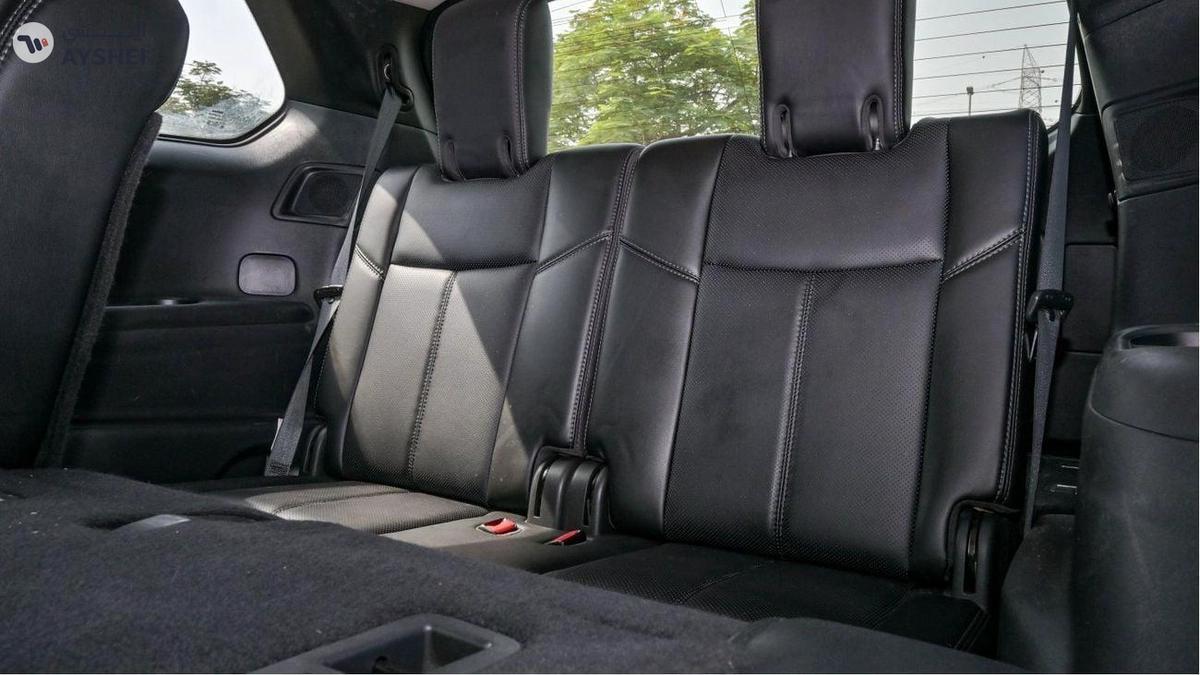 Nissan Pathfinder 4WD-6-6