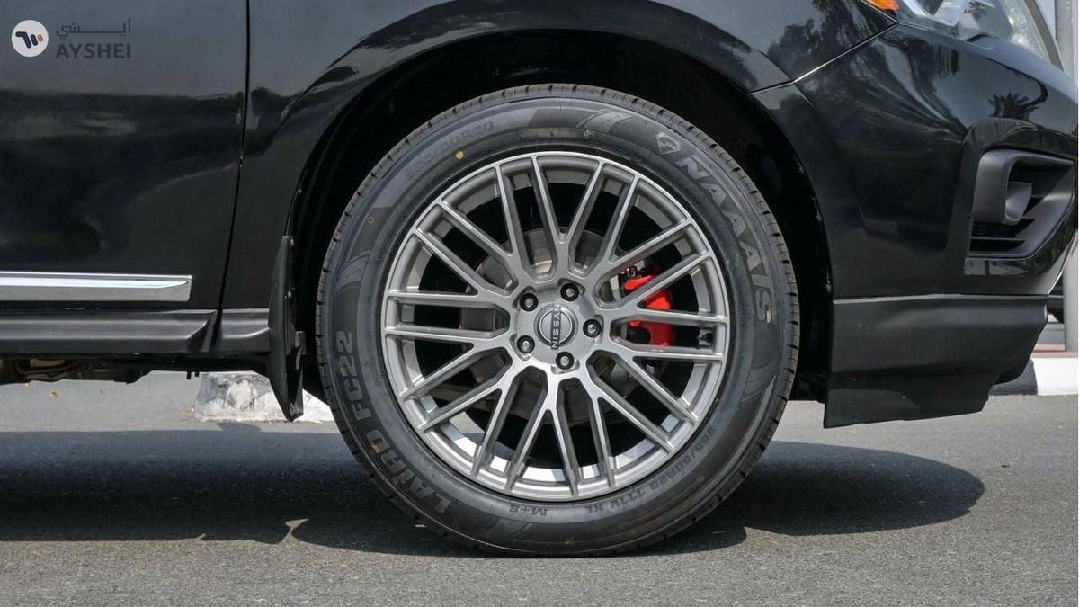 Nissan Pathfinder 4WD-15-15