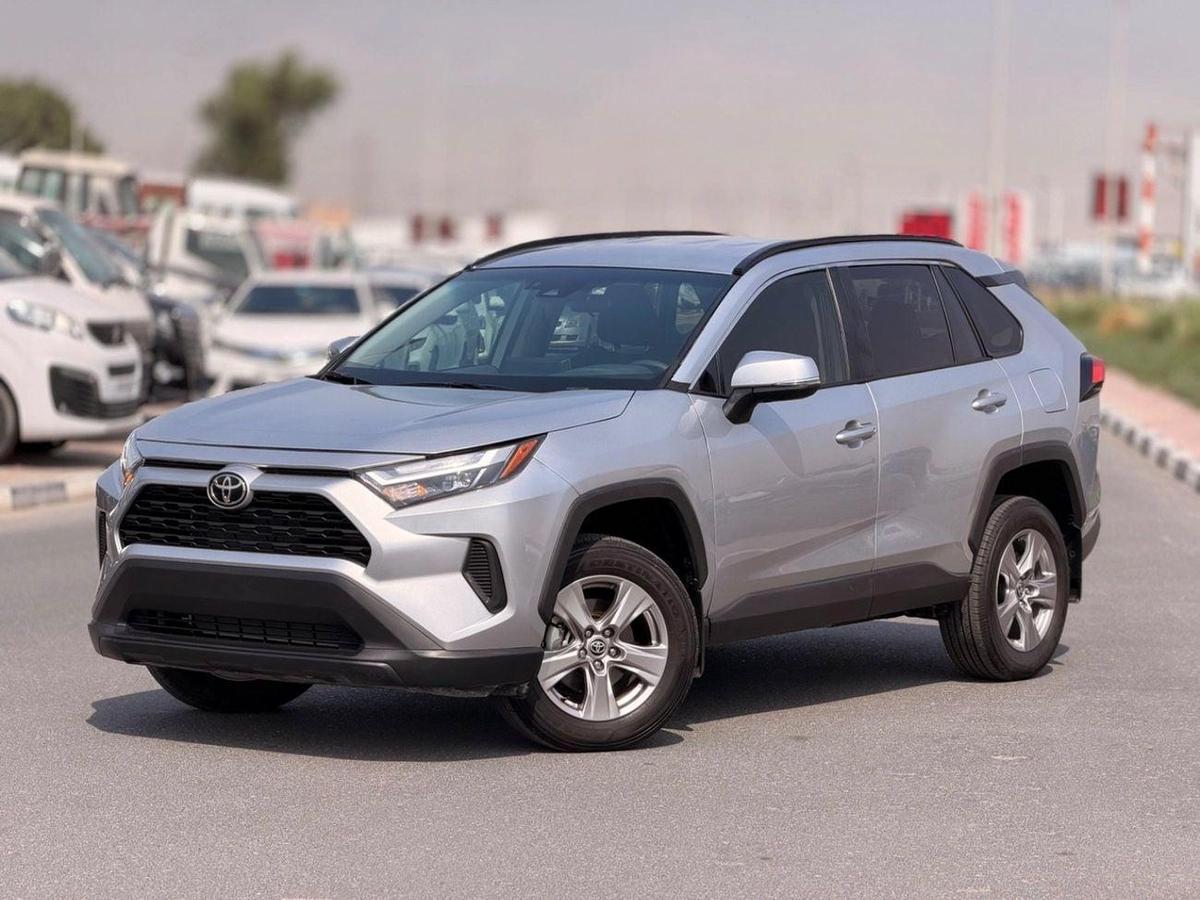 Toyota RAV4 XLE 2.5 L push start 2025 full option-0-0