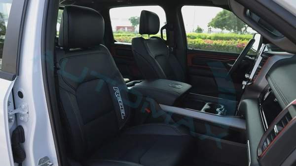 ( Only For Export ) 2026 RAM 1500 REBEL 4X4 3.0TT HURRICANE GCC 0Km ( BedLiner , RAMBOX )