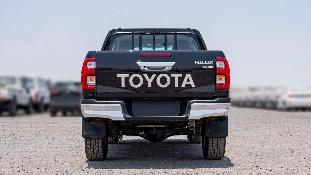 Toyota Hilux HILUX SR5 2.4L AT FULL OPTION DIESEL-5-5