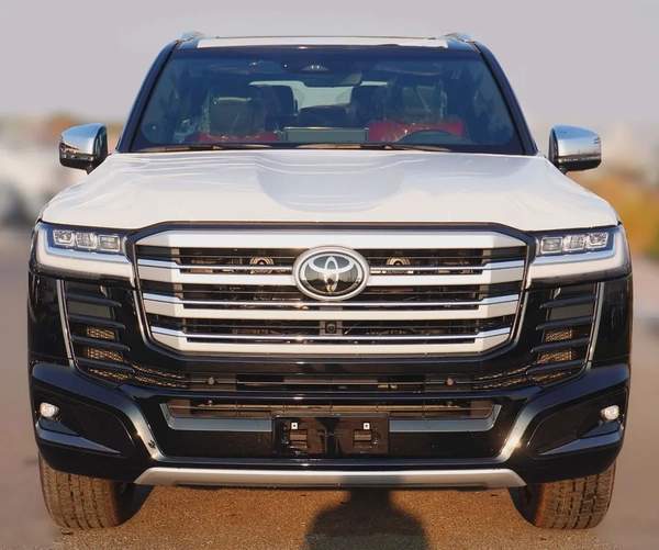 Toyota Land Cruiser VXR 2026 Hybrid 3.5- GCC Specs - Brand New