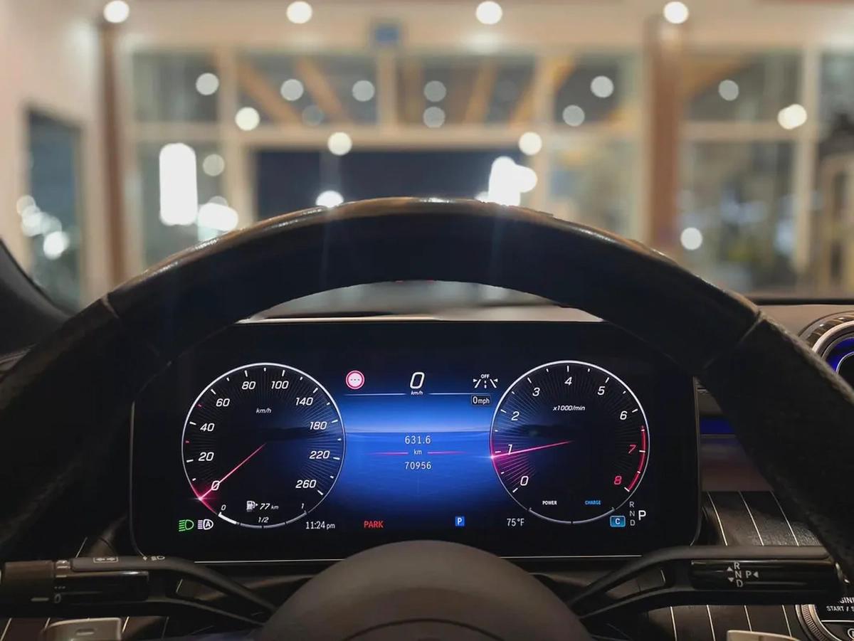 2023 Mercedes-Benz C 300 AMG - American Specs - GCC Ready!-13-13