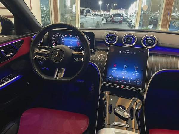 2023 Mercedes-Benz C 300 AMG - American Specs - GCC Ready!
