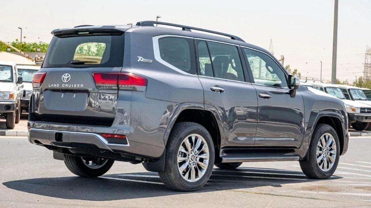 Toyota Land Cruiser VXR 3.3L-5-5