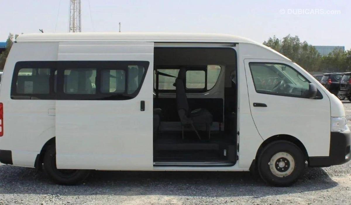 Toyota Hiace 2.5 DIESEL-5-5