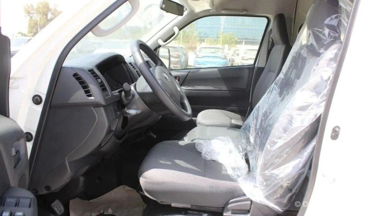 Toyota Hiace 2.5 DIESEL-10-10