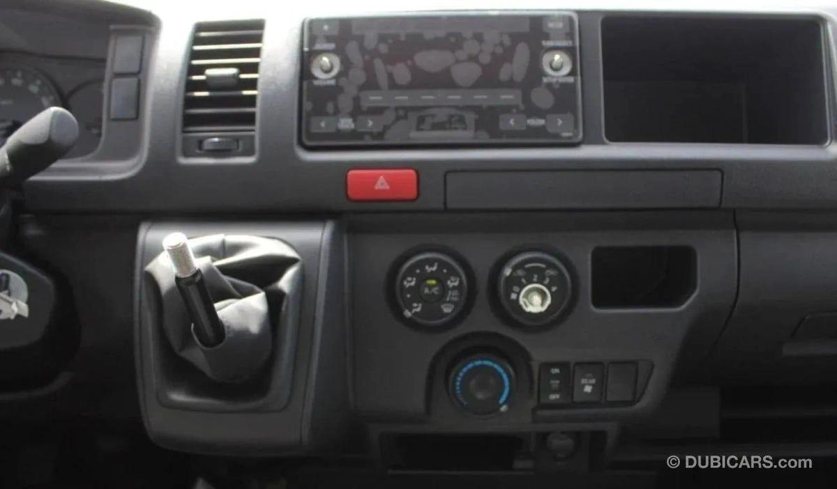 Toyota Hiace 2.5 DIESEL-15-15