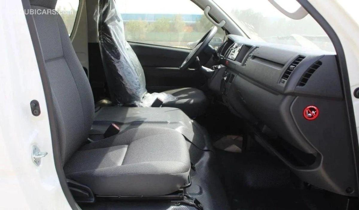 Toyota Hiace 2.5 DIESEL-16-16