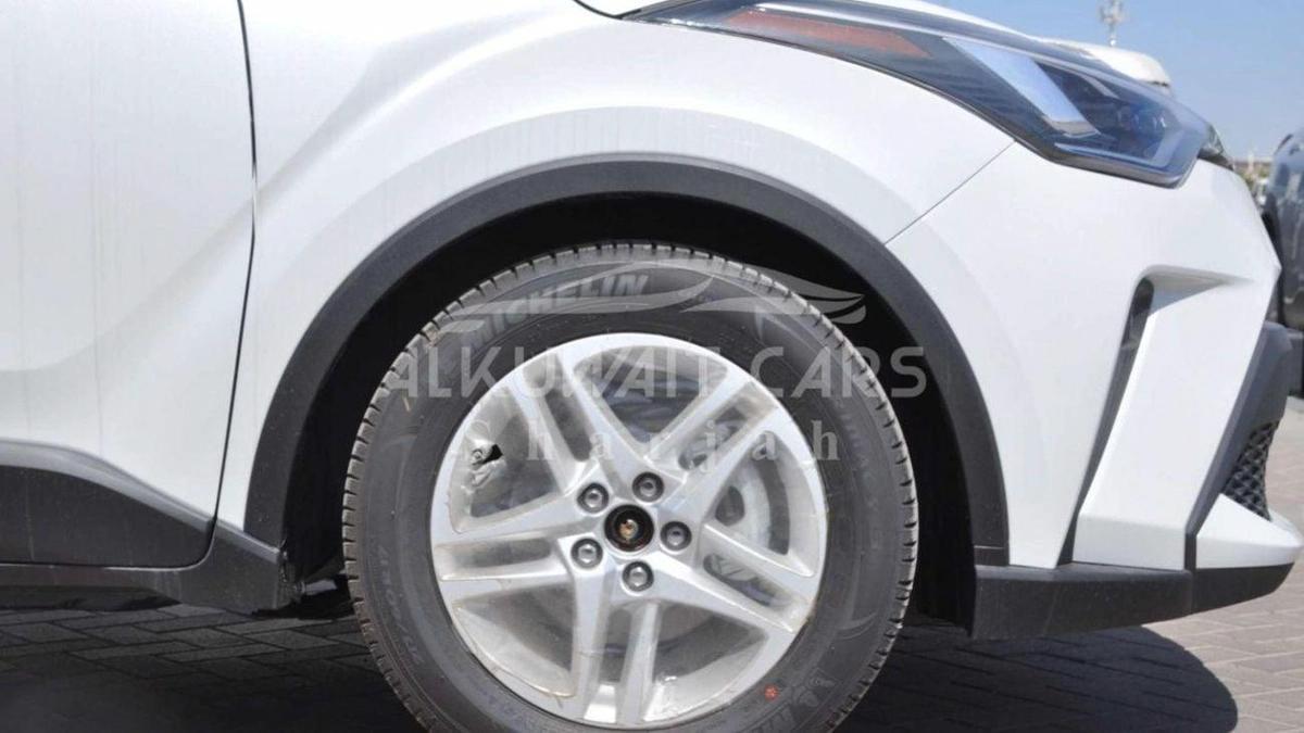 Toyota CHR 1.8L CUV FWD 5 DOORS-4-4