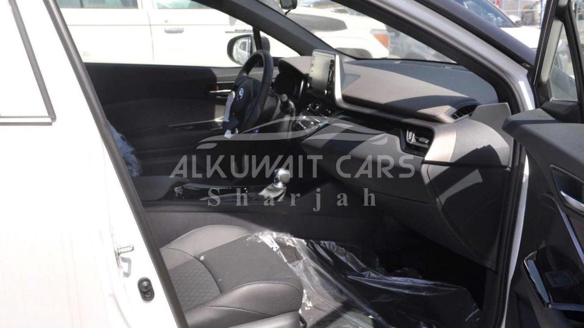 Toyota CHR 1.8L CUV FWD 5 DOORS-12-12