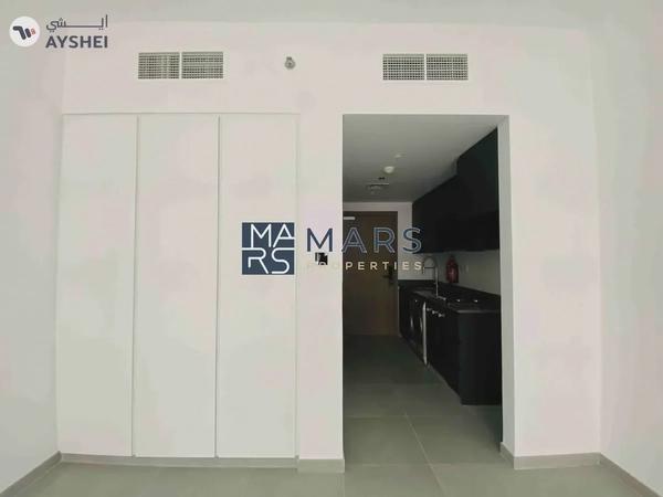 Luxury Brand New Studio in Tiraz