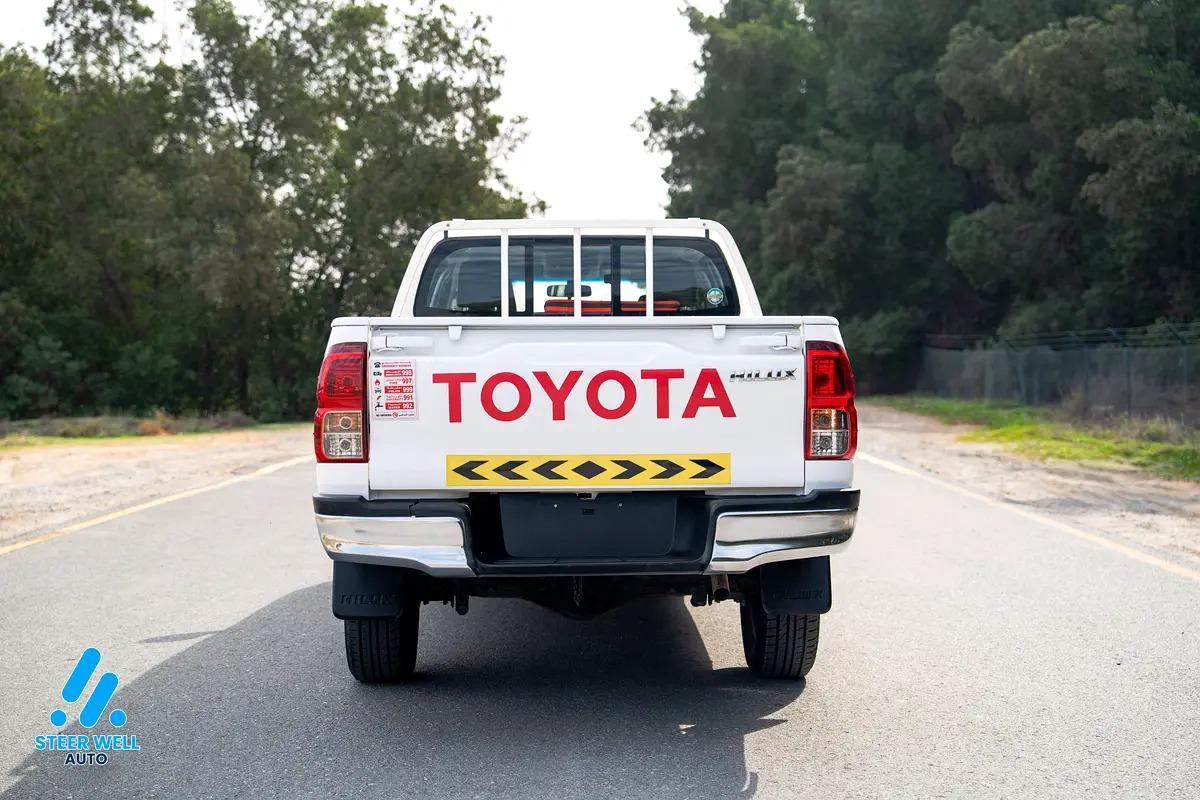 Toyota Hilux Double Cab GL-9-9