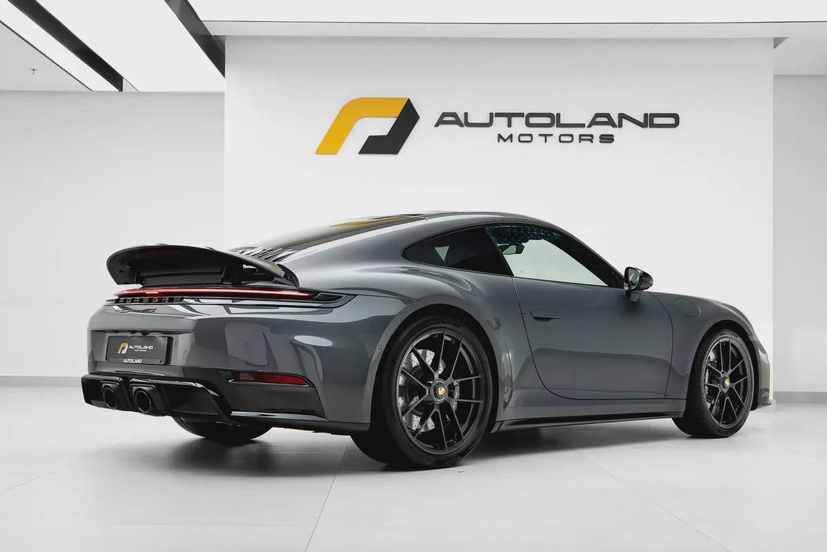 2025 PORSCHE 911 CARRERA GTS WITH WARRANTY.-1-1