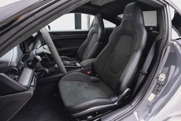 2025 PORSCHE 911 CARRERA GTS WITH WARRANTY.