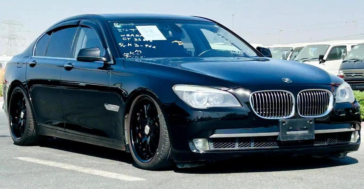 BMW 750I | 2010 | ONLY : 110417 KM | CLEAN TITLE | JAPAN IMPORT-0-0