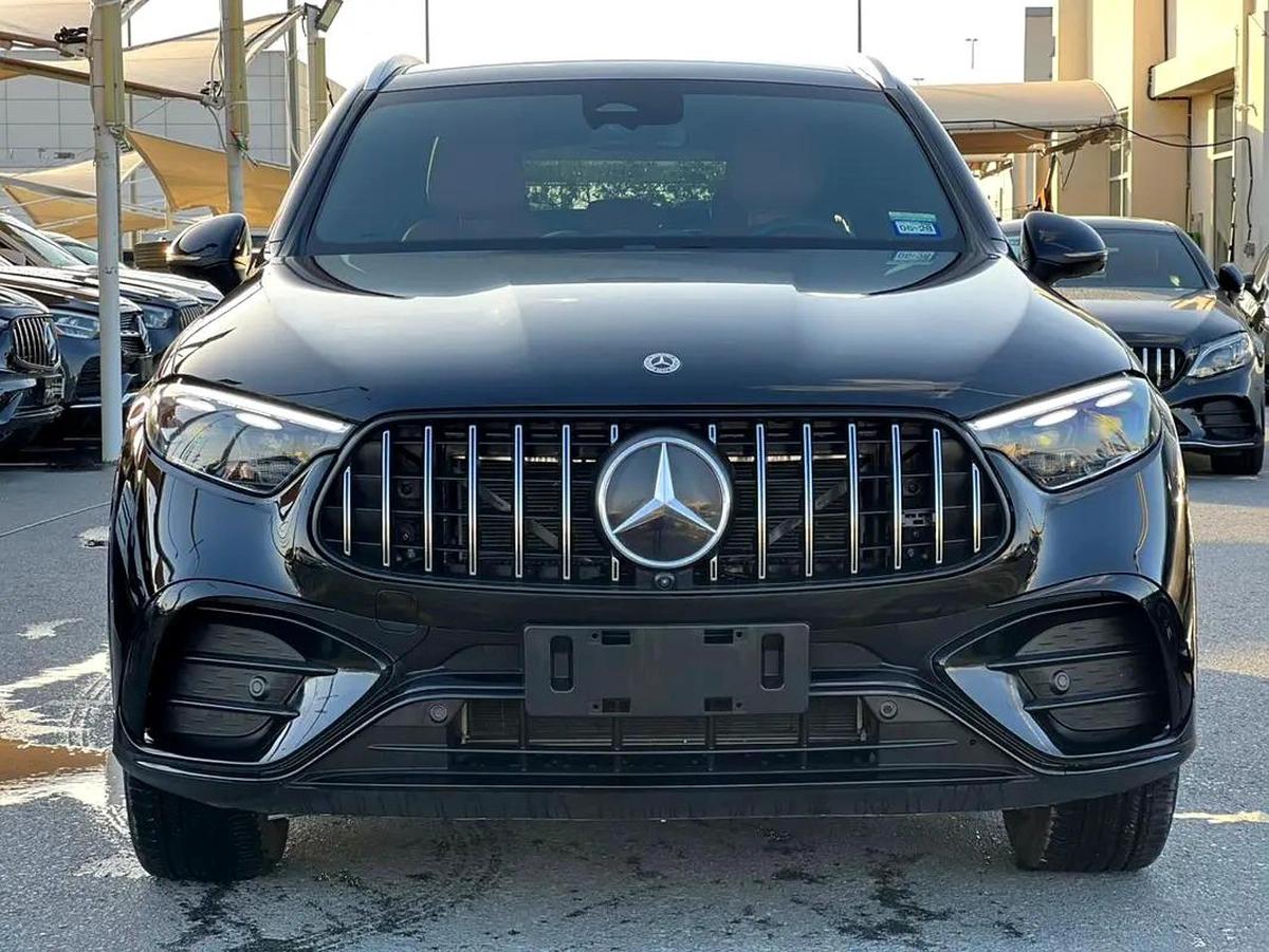Mercedes-Benz GLC 300, 2023 - Pristine Condition-7-7