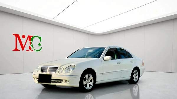 BENZ E240 | V6 | CLEAN CAR FRESH JAPAN IMPORT