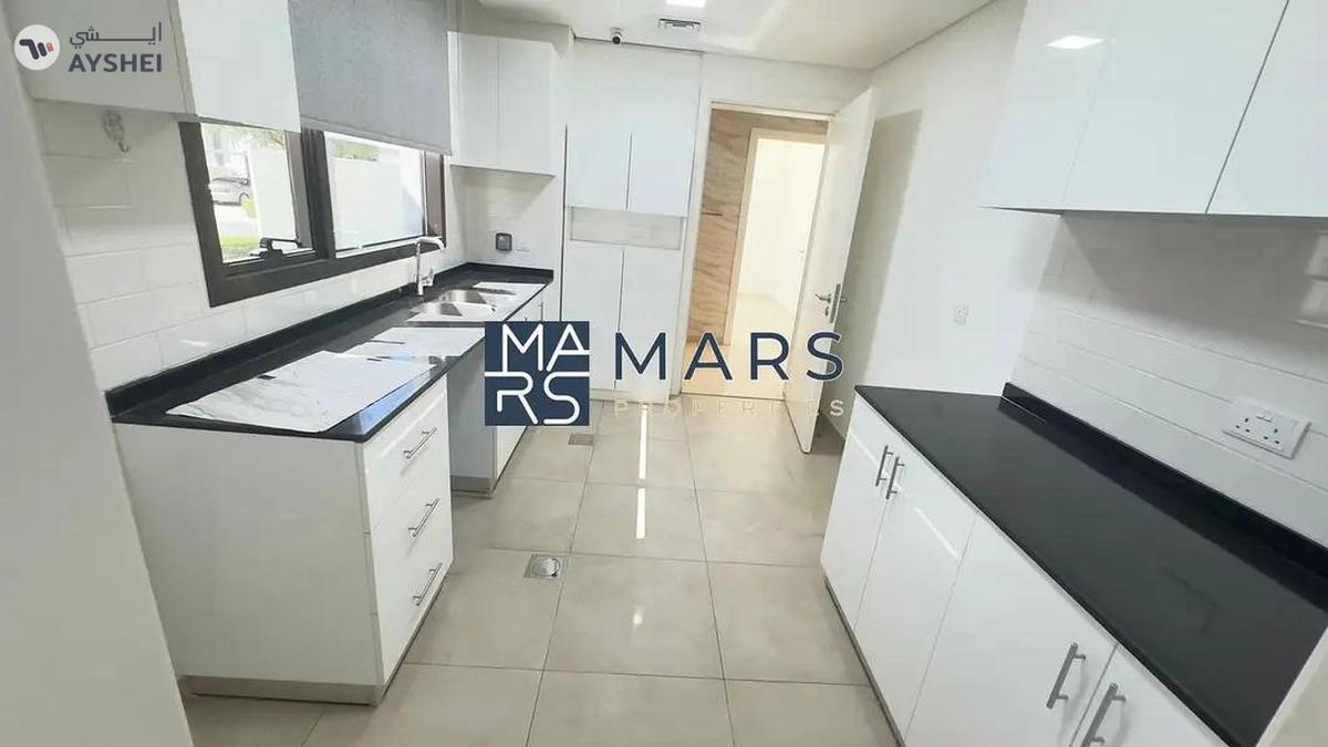 Luxurious four bedroom in Nasma residences for 150000 AED yearly-0-landscape