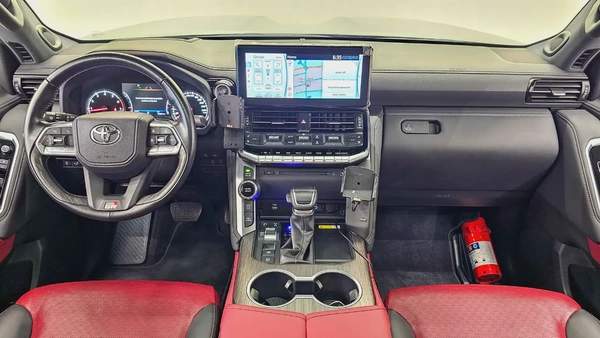 TOYOTA - LAND CRUISER - GR SPORT - 2023 - GCC SPECS - 130,000KM - FULL SERVICE HISTORY FROM AGENCY