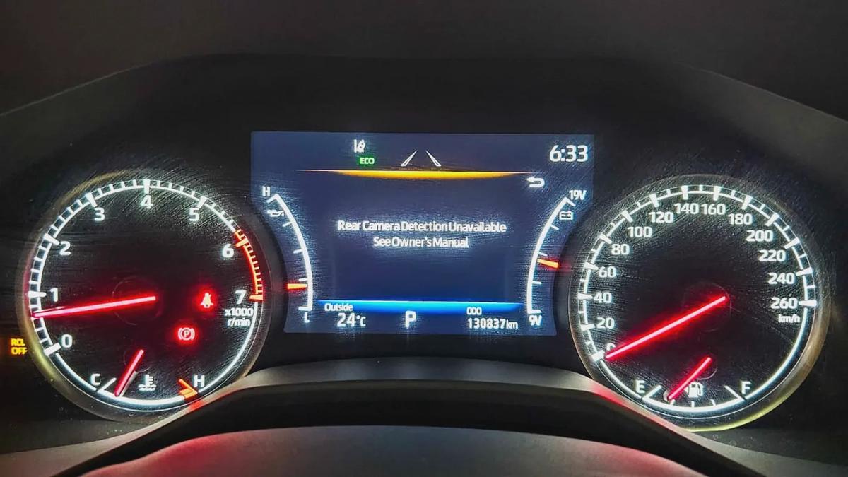 TOYOTA - LAND CRUISER - GR SPORT - 2023 - GCC SPECS - 130,000KM - FULL SERVICE HISTORY FROM AGENCY-3-3