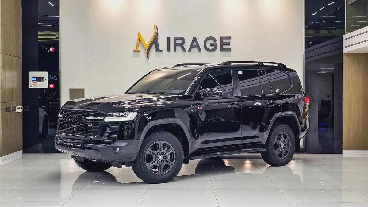 TOYOTA - LAND CRUISER - GR SPORT - 2023 - GCC SPECS - 130,000KM - FULL SERVICE HISTORY FROM AGENCY-18-18