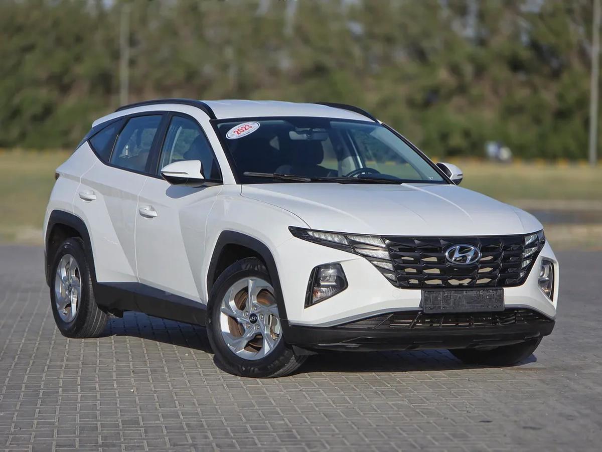 Hyundai Tucson Smart 2023 - GCC Specs - Excellent Condition-1-1