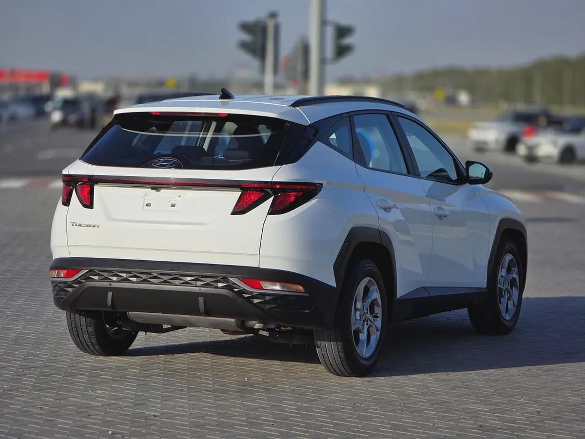 Hyundai Tucson Smart 2023 - GCC Specs - Excellent Condition-5-5