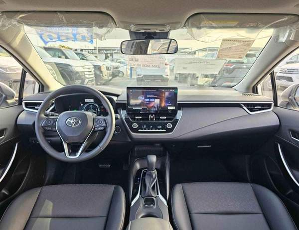 Toyota Corolla ELITE | HYBRID | 1.8L V4 PETROL | PUSH START | DVD+ CAMERA | SUNROOF (CODE # HYBRID ELITE)