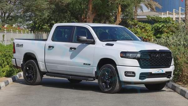 ( Only For Export ) 2025/2025 RAM 1500 Tradesman Hurricane SO 3.0TT Crew Cab 4X4 GCC BRAND NEW