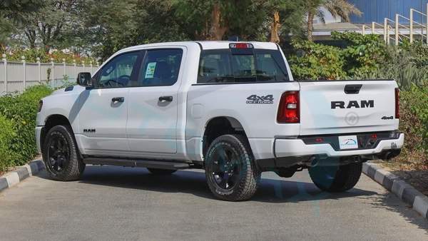 ( Only For Export ) 2025/2025 RAM 1500 Tradesman Hurricane SO 3.0TT Crew Cab 4X4 GCC BRAND NEW