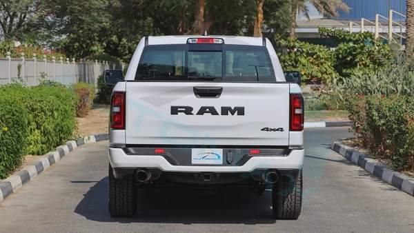 ( Only For Export ) 2025/2025 RAM 1500 Tradesman Hurricane SO 3.0TT Crew Cab 4X4 GCC BRAND NEW