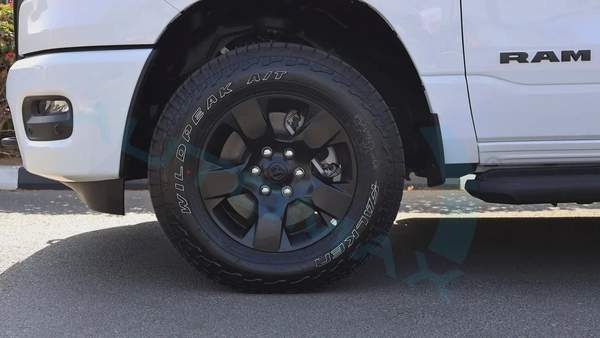 ( Only For Export ) 2025/2025 RAM 1500 Tradesman Hurricane SO 3.0TT Crew Cab 4X4 GCC BRAND NEW