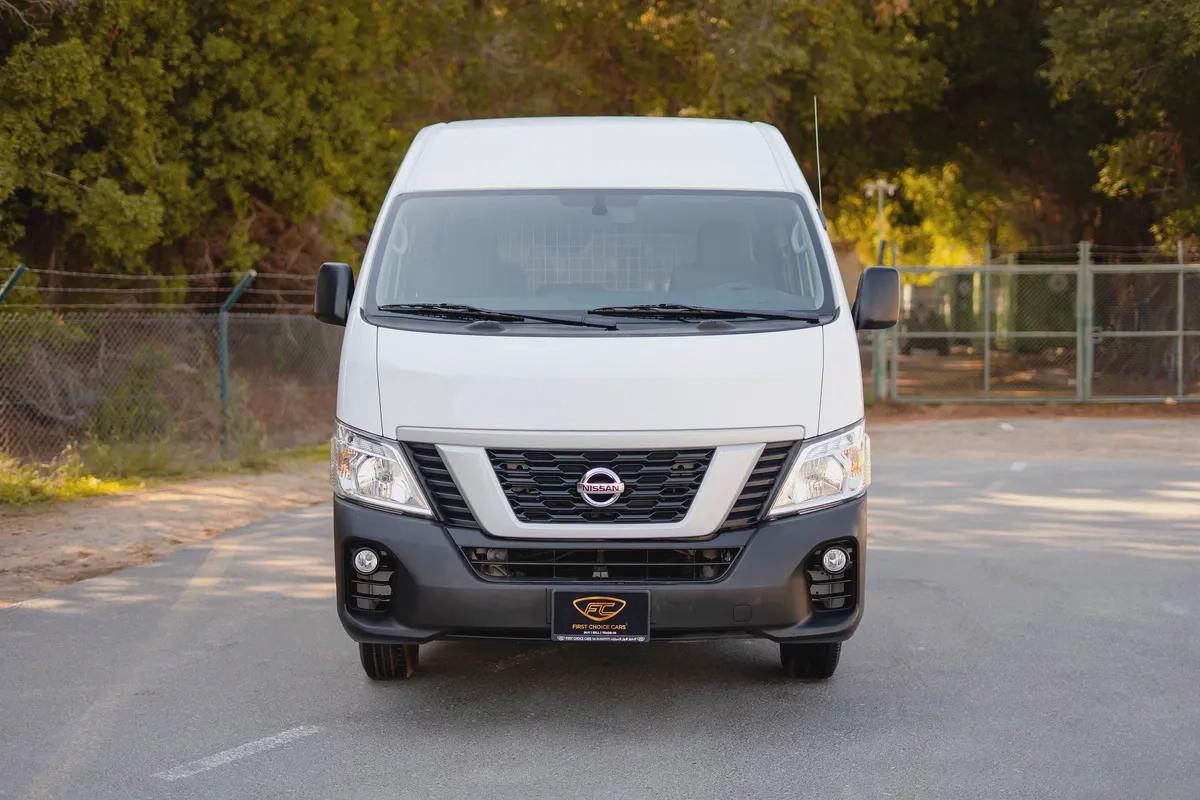 High-Roof Delivery Van | Automatic | GCC Specs | Ref#N26638-4-4