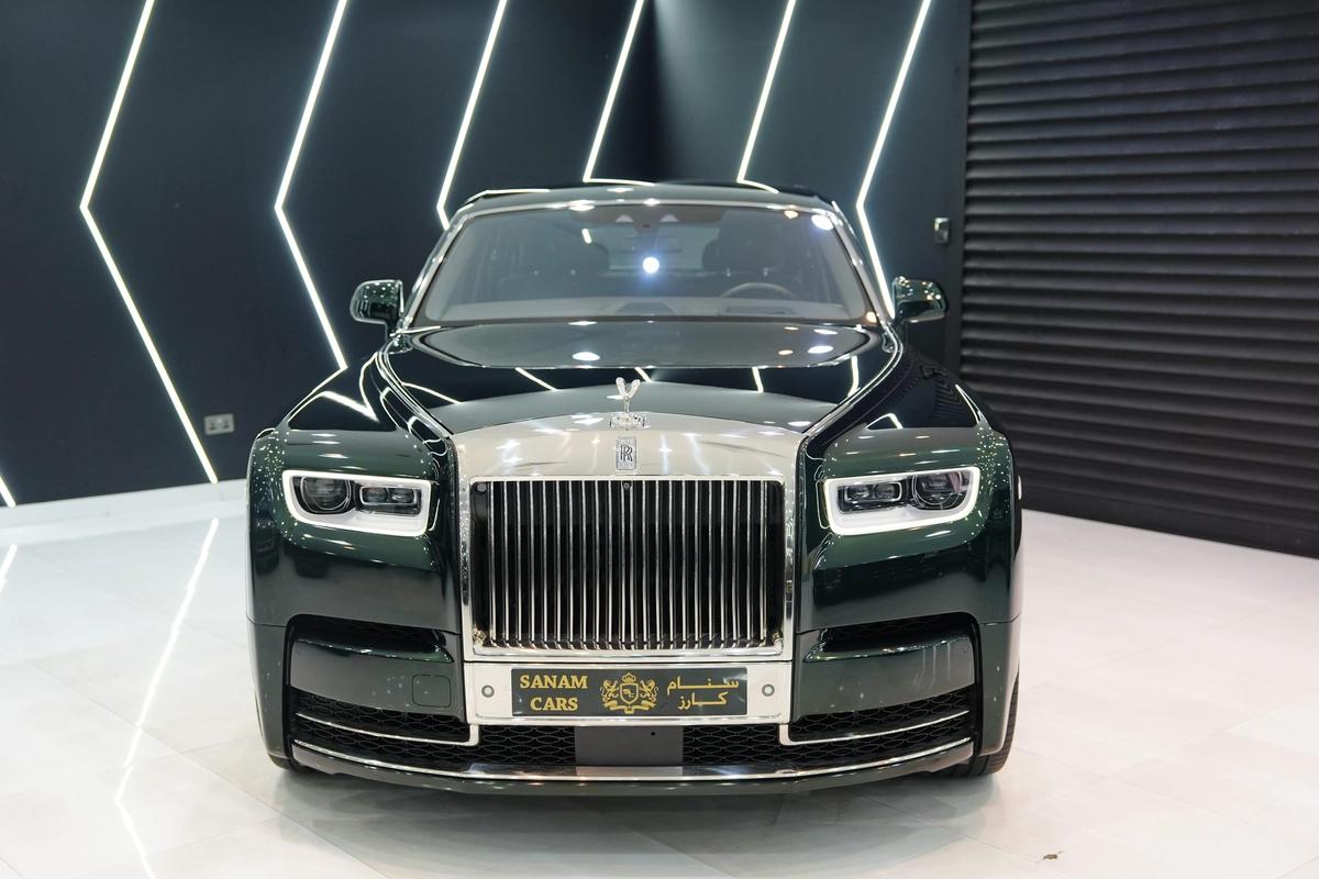 Rolls-Royce Phantom-1-1