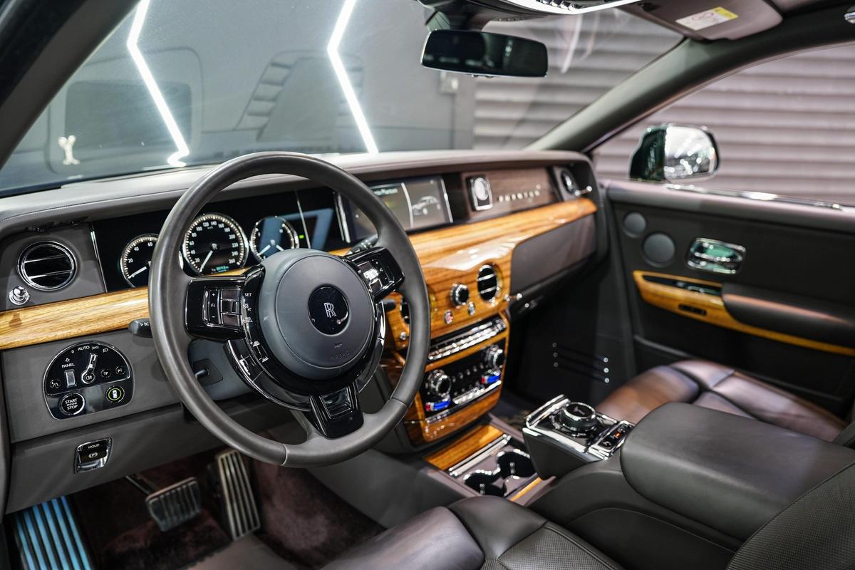 Rolls-Royce Phantom-3-3