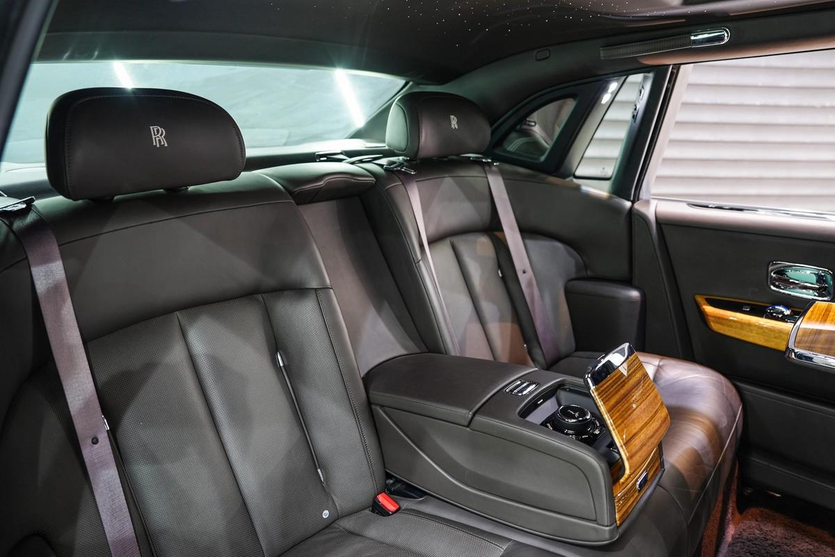 Rolls-Royce Phantom-9-9