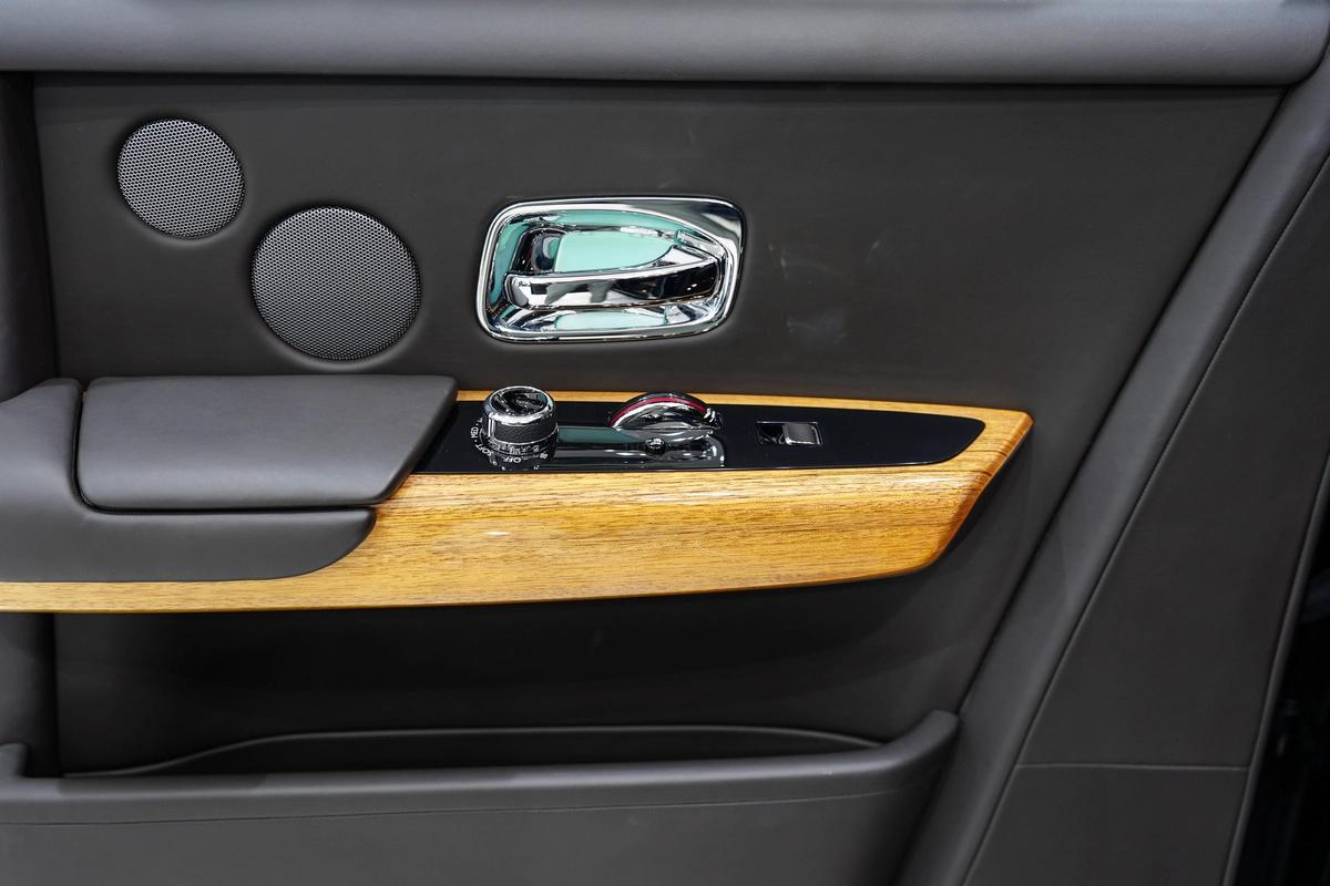 Rolls-Royce Phantom-11-11