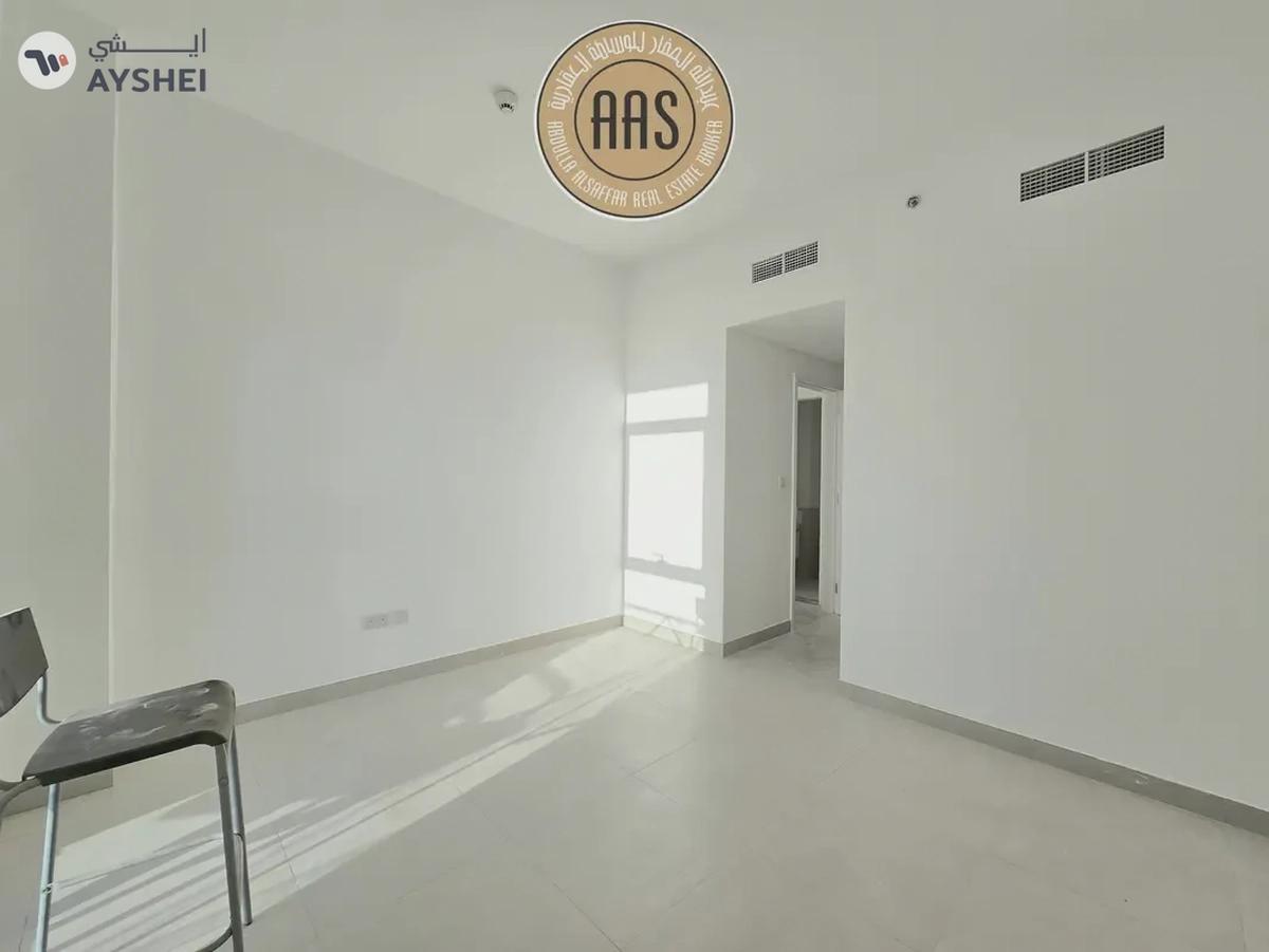 Luxurious Apartment ! Ready To Move ! With All Aminities ! Spacious-0-landscape