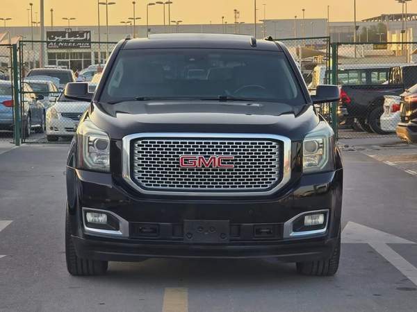 جي ام سي يوكن 2016 مواصفات خليجية SLT بحالة جيدة