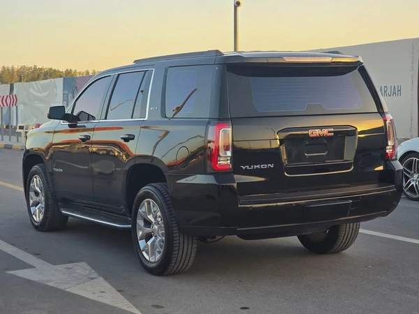 جي ام سي يوكن 2016 مواصفات خليجية SLT بحالة جيدة