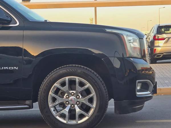 جي ام سي يوكن 2016 مواصفات خليجية SLT بحالة جيدة