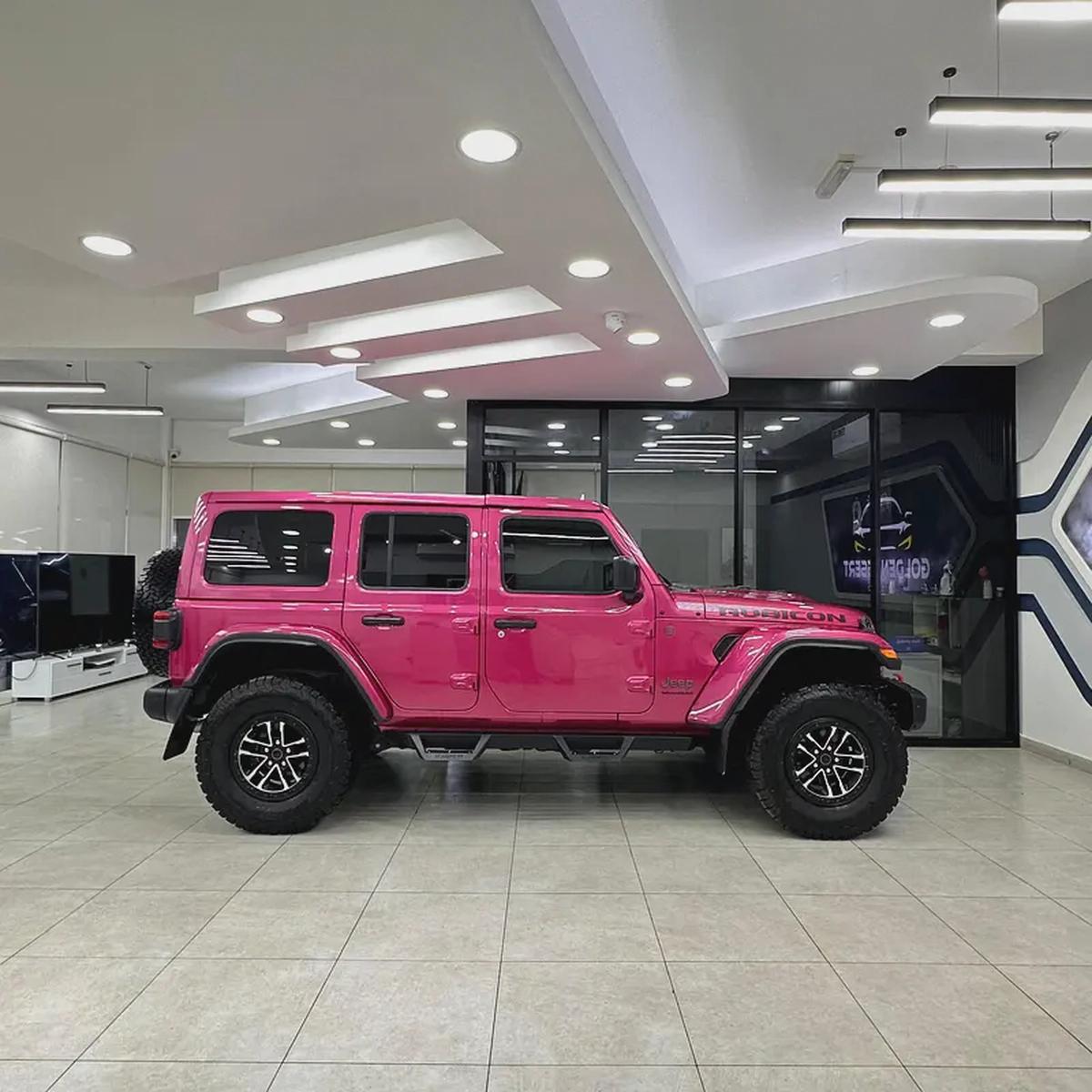 2024 Jeep Wrangler Rubicon V6-3-3