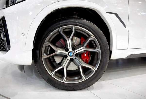 AED 4,602 P.M l 0% Downpayment l M-Sport l Agency Warranty and Service Contract