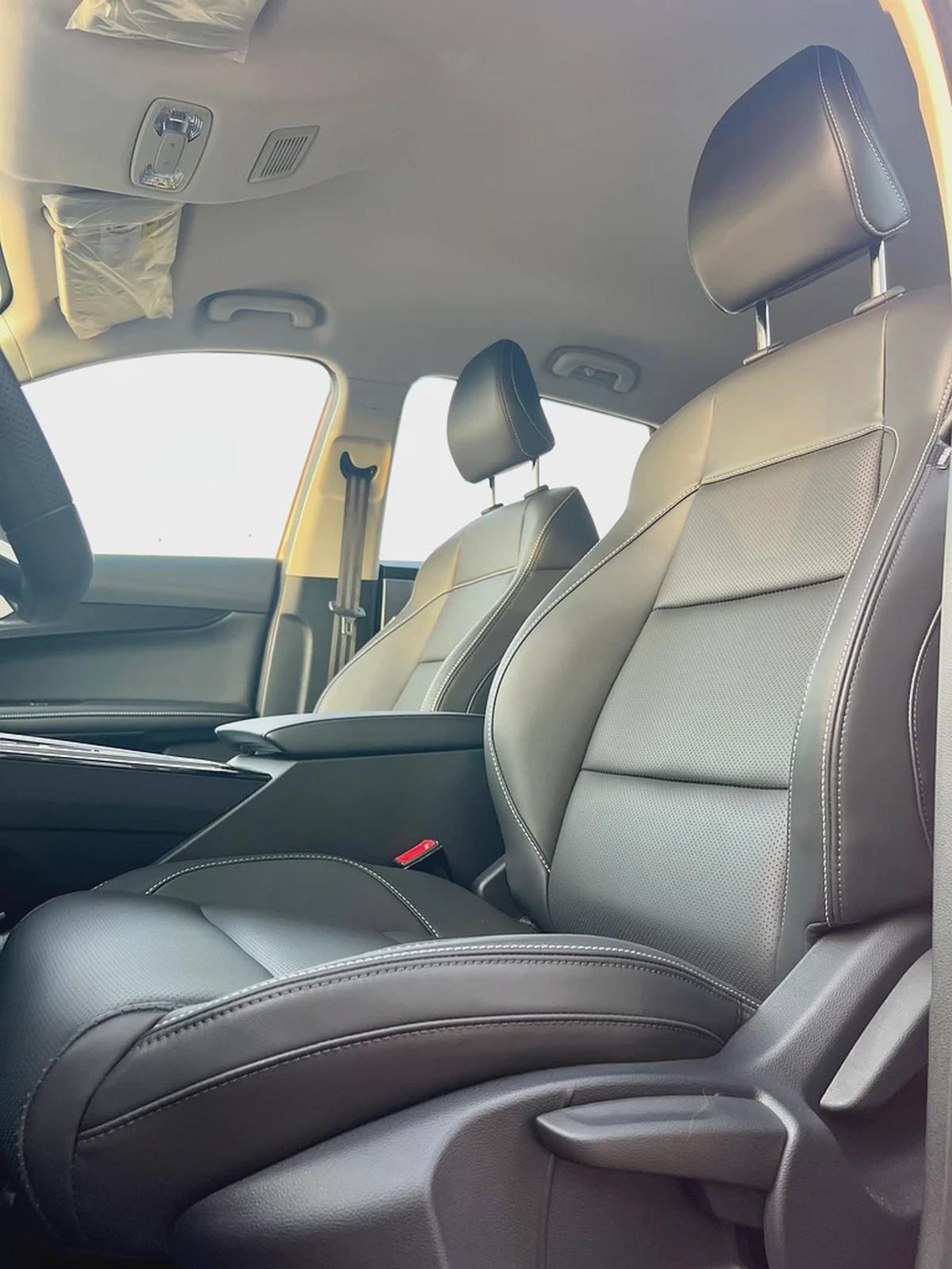 MG One Mid option / Lamborghini Orange-5-5