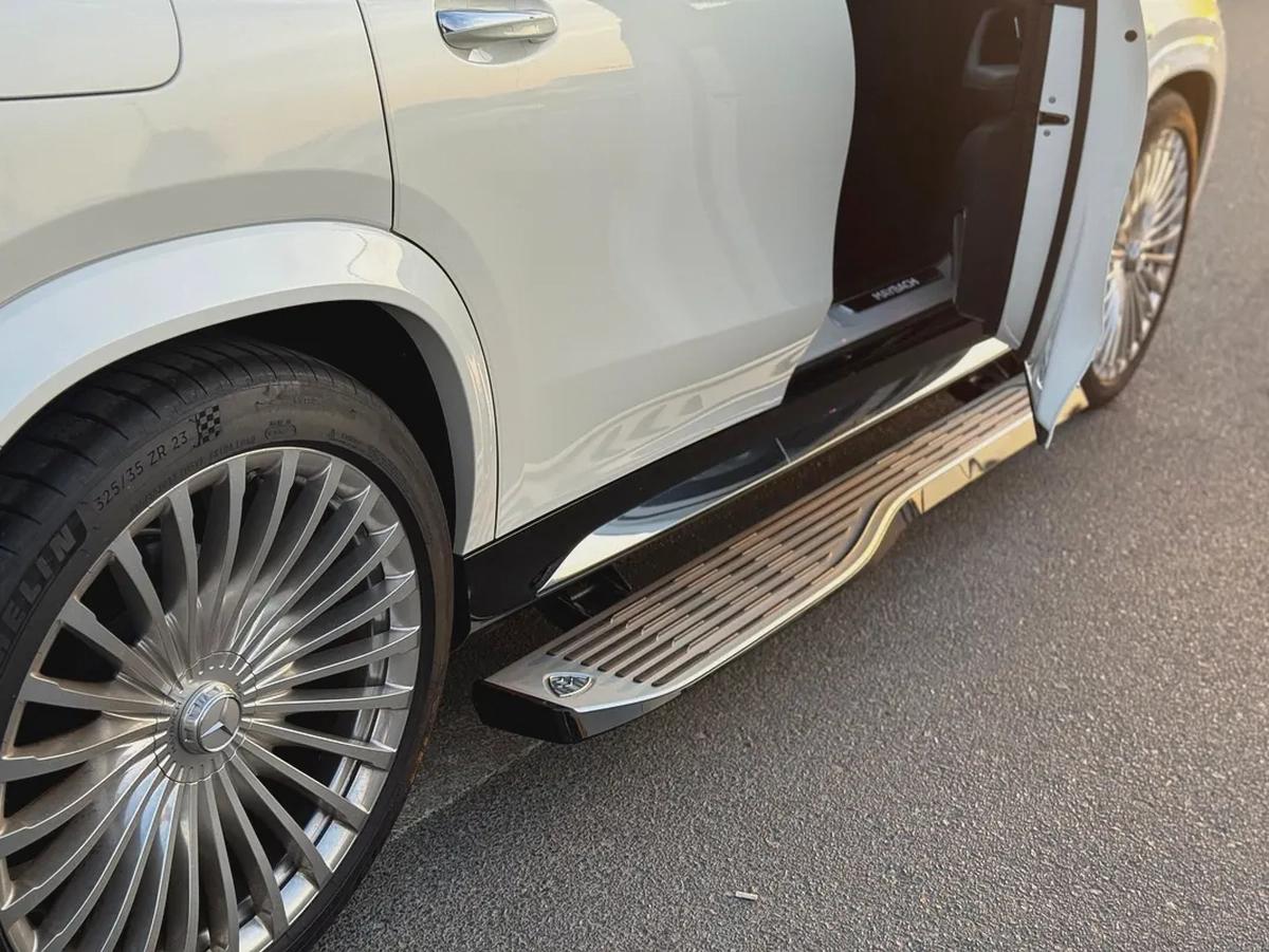 2023 - BENZ GLS600 - - /// BRAND NEW CONDITION /// - ONLY 11,000 KM-3-3